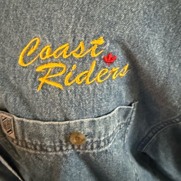 90’s Western Classic Denim Button Up - Picture 3 of 12